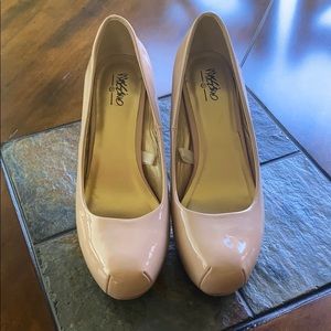 Mossimo Nude Patent Leather Heels